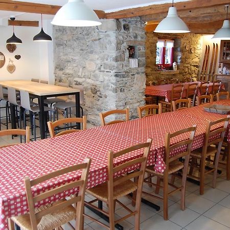 Gite La Maisonnee Sazos Eksteriør billede
